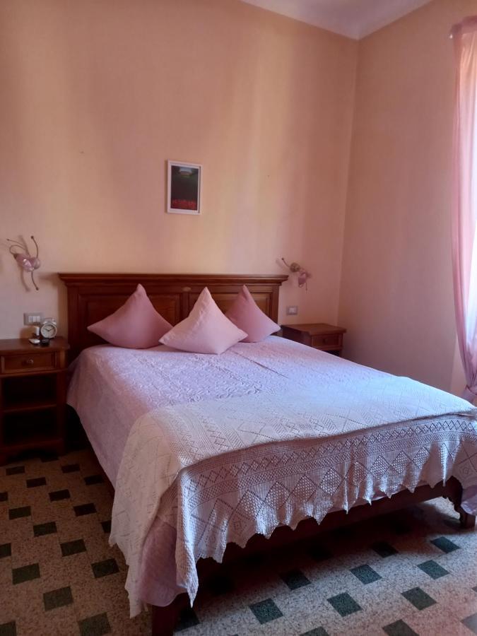 Bnb Villa Melany Vicino Centro 루카 외부 사진