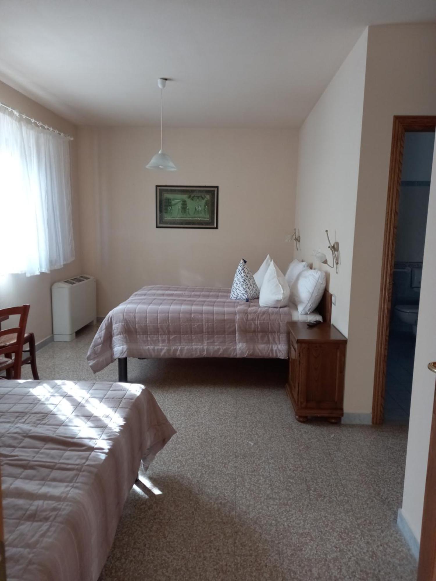 Bnb Villa Melany Vicino Centro 루카 객실 사진